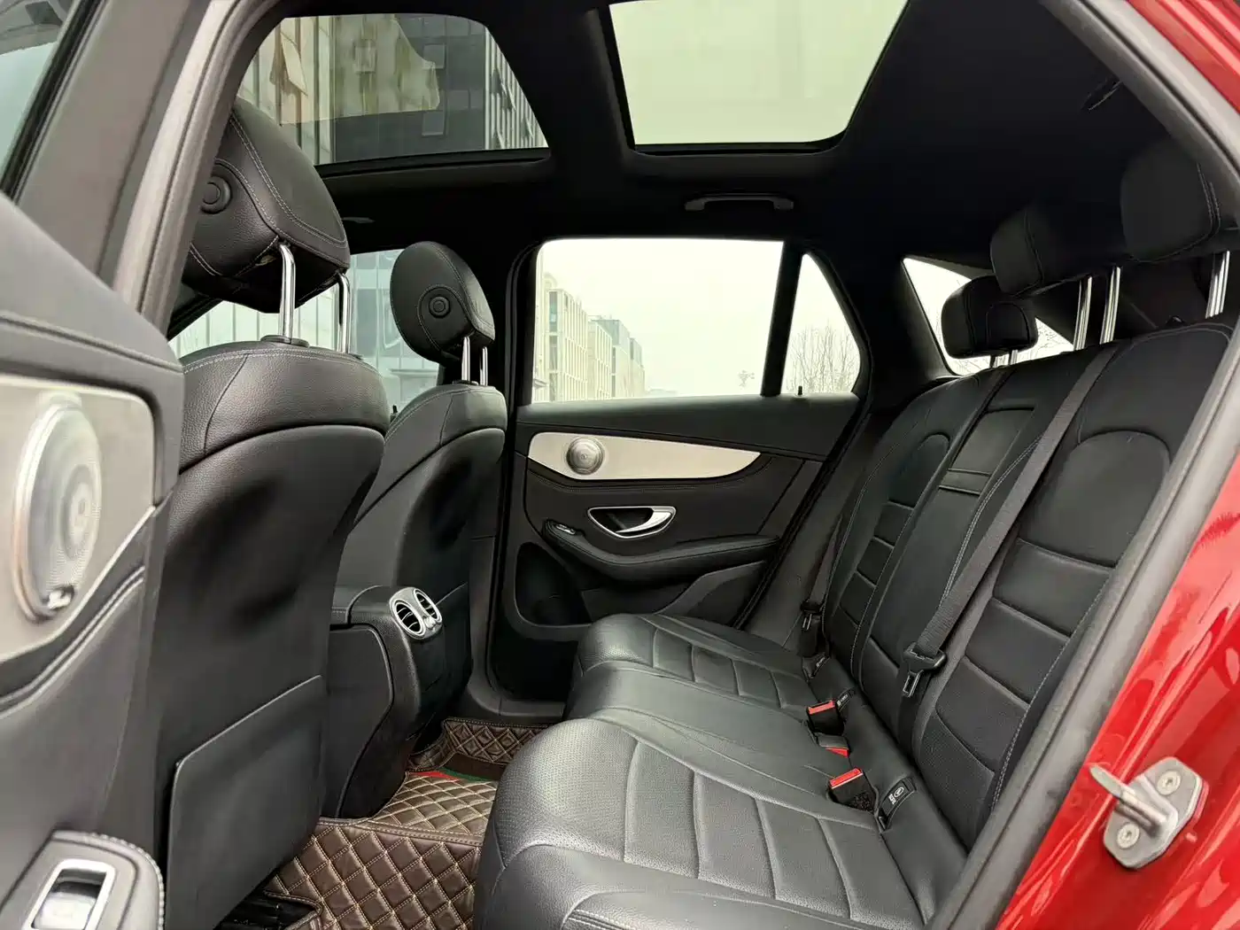 Mercedes-Benz GLC 2019 GLC 200 4MATIC фото 12