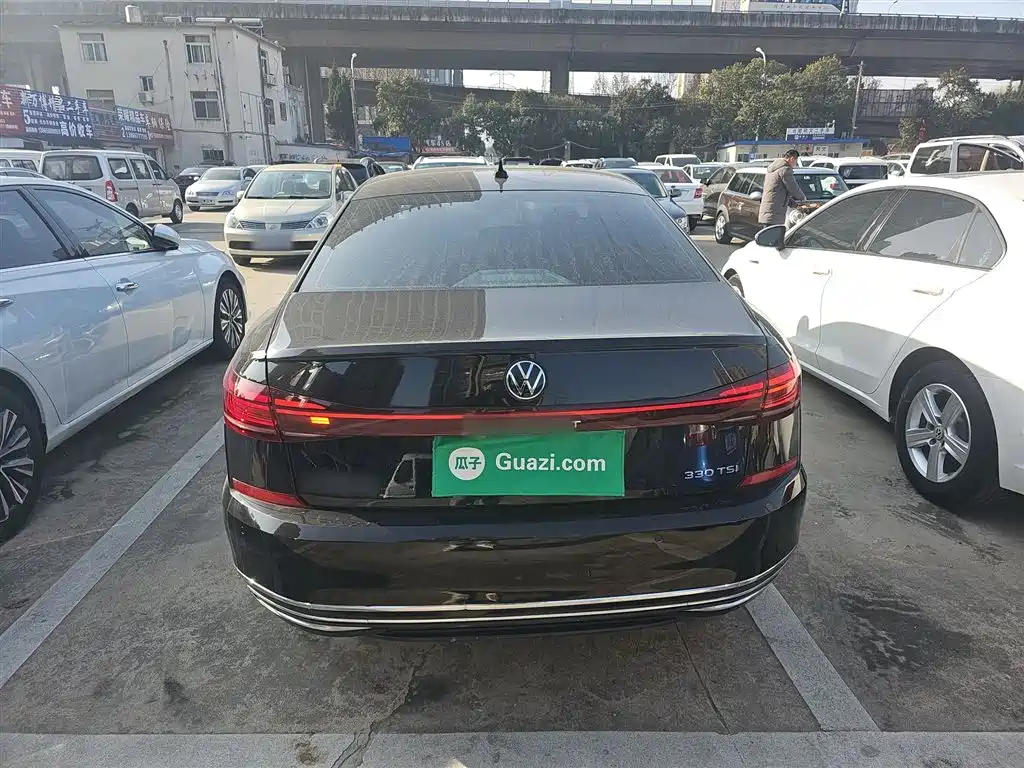 Volkswagen Passat 2023 Facelift 330TSI Elite Edition фото 6