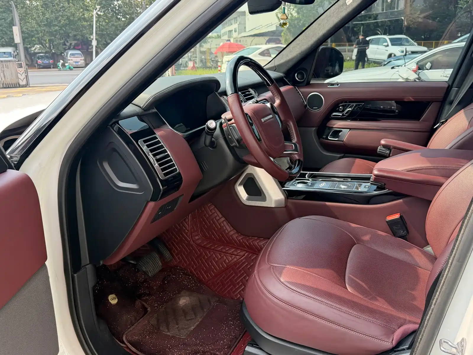 Фото 4 - Land Rover Range Rover
