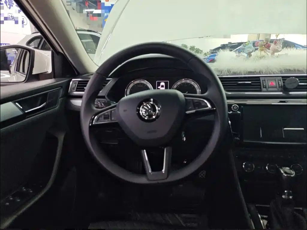 Škoda Superb 2018 TSI280 DSG Comfort (China V) фото 13