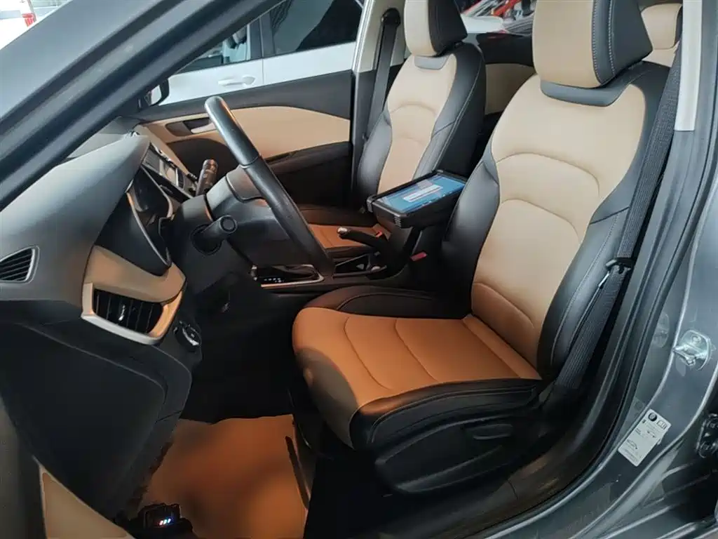 Chevrolet Monza 2020 320 Auto Comfort Edition фото 15