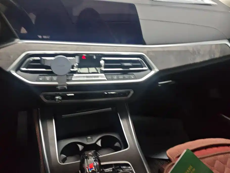BMW X5 (Import) 2019 xDrive40i M Sport Package фото 13