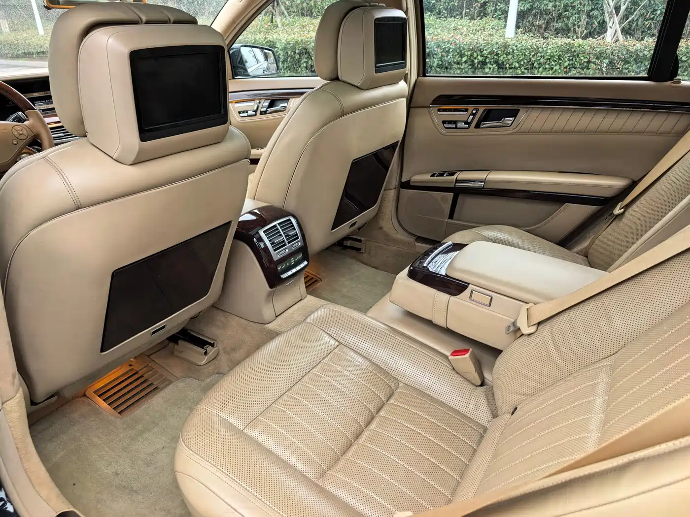 Mercedes-Benz S-Class 2010 S 600 L фото 10