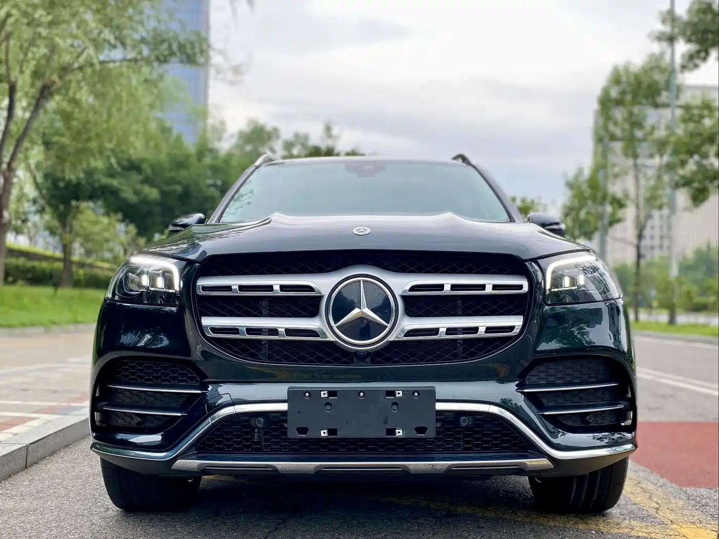 MERCEDES-BENZ GLS