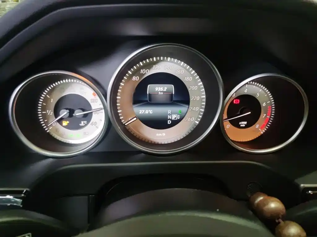 Mercedes-Benz E-Class 2015 Facelift E 260 L Sport фото 4