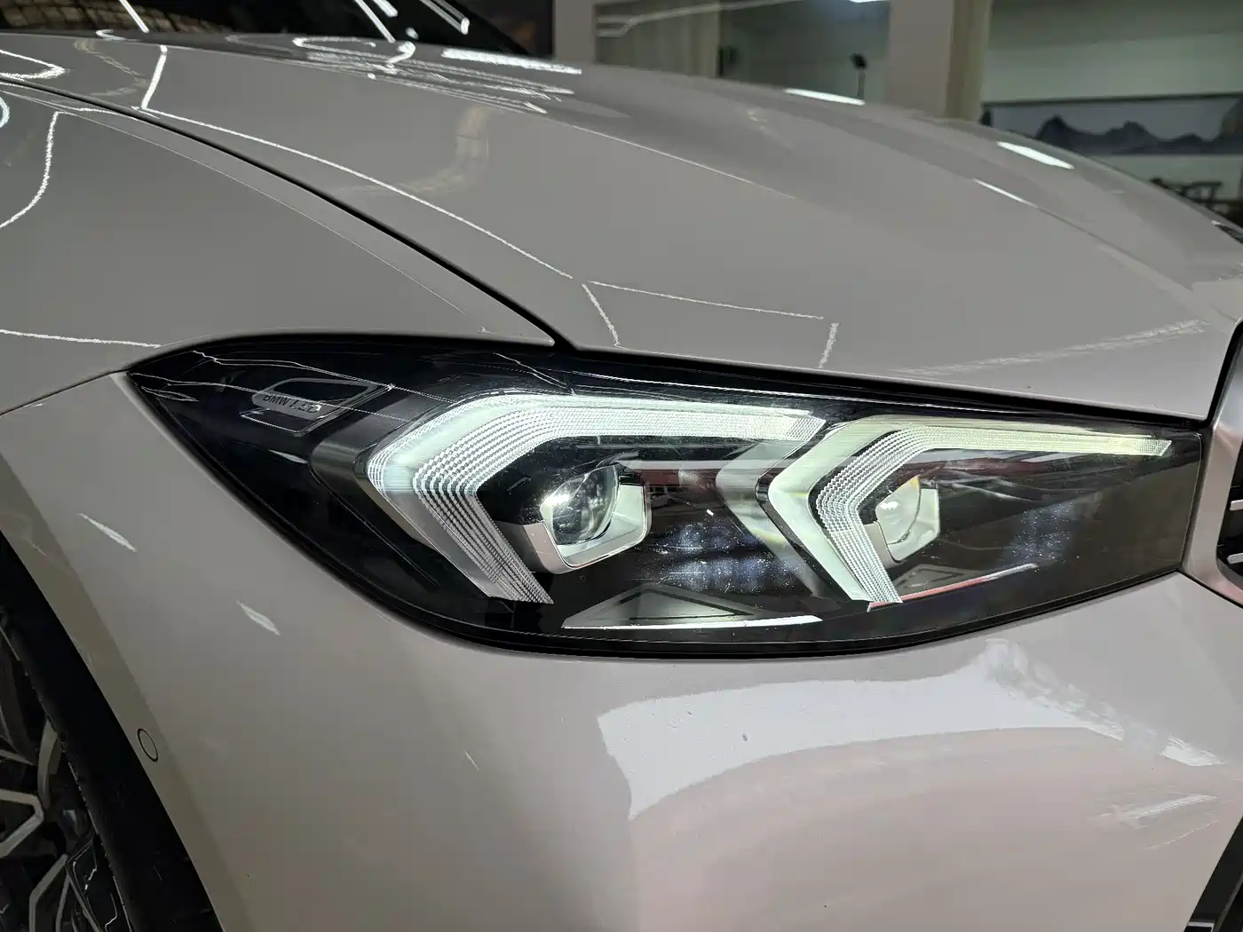 BMW 3 Series 2024 325Li M Sport Package фото 23