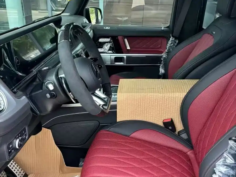 MERCEDES-BENZ G-CLASS AMG