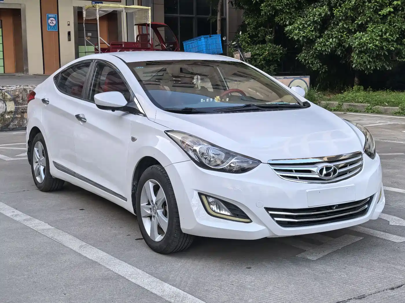 Hyundai Langdong 2013 1.6L Automatic Leading фото 3