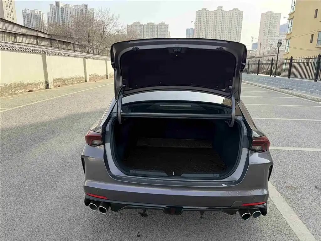 GAC Trumpchi Trumpchi Emkoo 2023 270T DCT J15 Edition фото 12