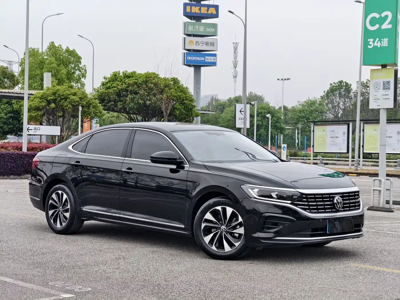 Volkswagen Passat 2023 280TSI Elite Edition фото 3