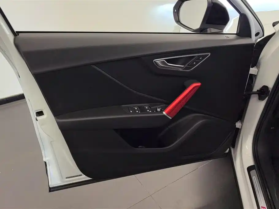 Audi Q2L 2018 35 TFSI Fashion Dynamic China VI фото 7