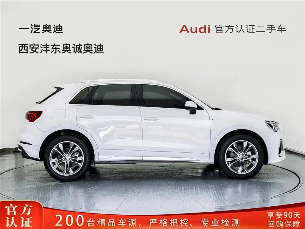 Audi Q3 2019 40 TFSI Fashion Dynamic фото 3