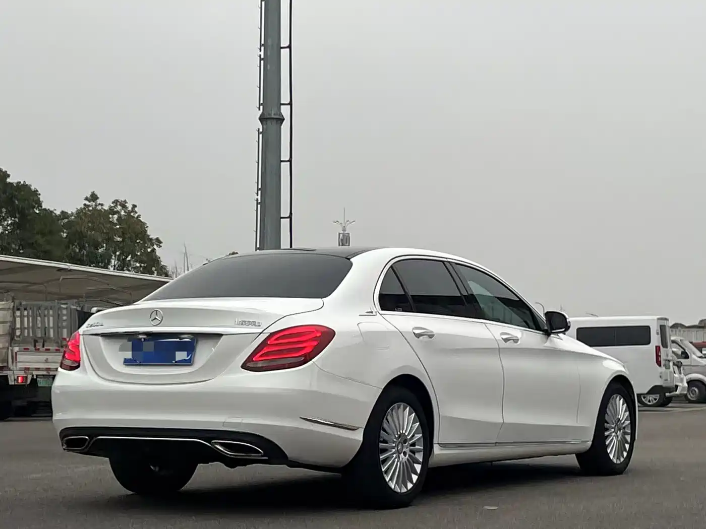 Mercedes-Benz C-Class 2015 C 200 L фото 14