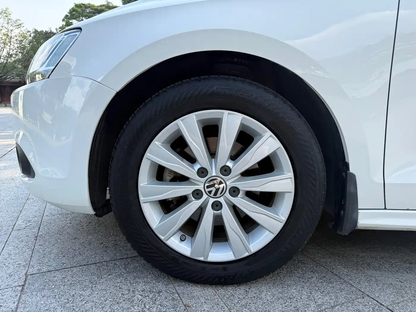 Volkswagen Sagitar 2014 1.6L Automatic Comfort фото 23