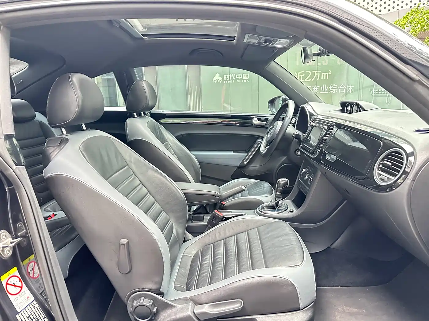 Volkswagen Beetle 2013 1.4TSI Comfort фото 7