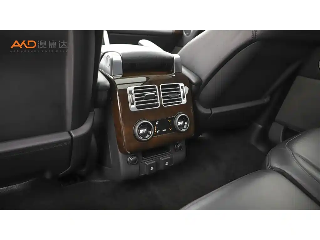 Land Rover Range Rover 2020 3.0 L6 Shengshi Edition фото 9