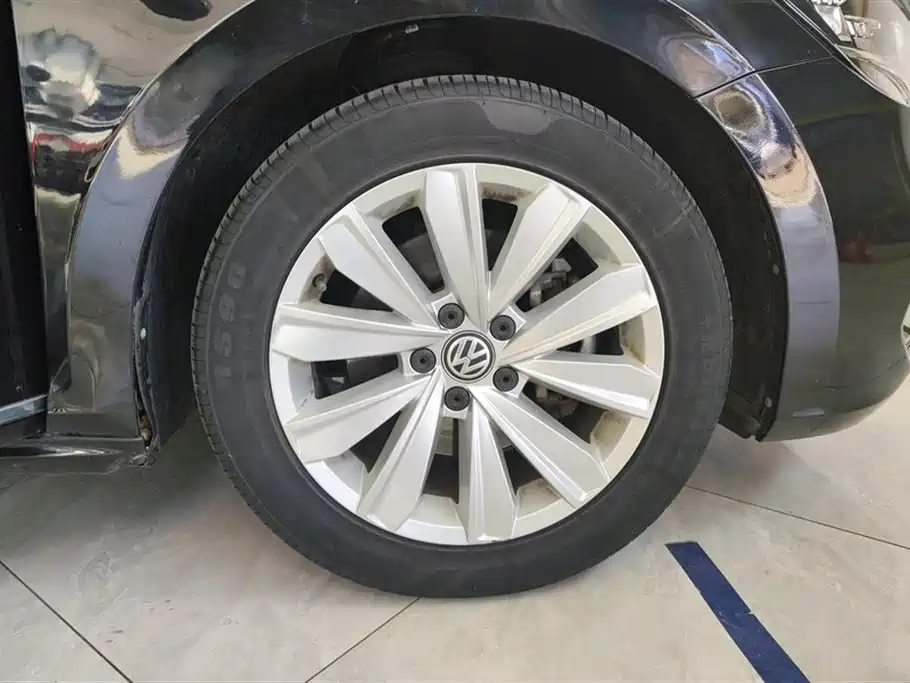 Volkswagen Passat 2020 330TSI Elite Edition China VI фото 6