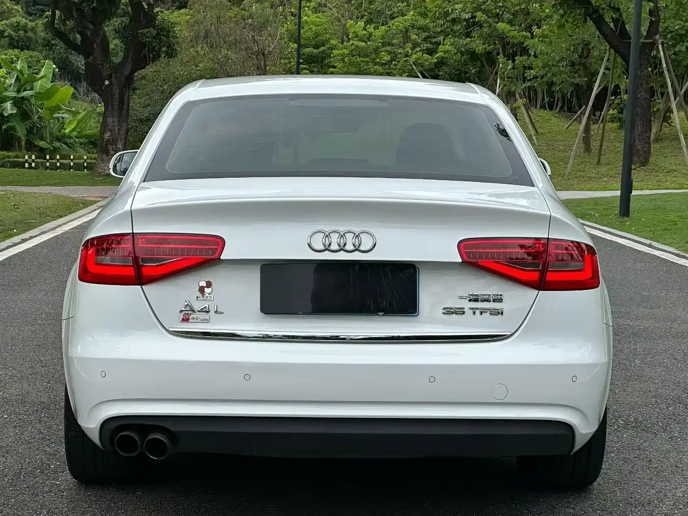 Photo 8 - Audi A4L
