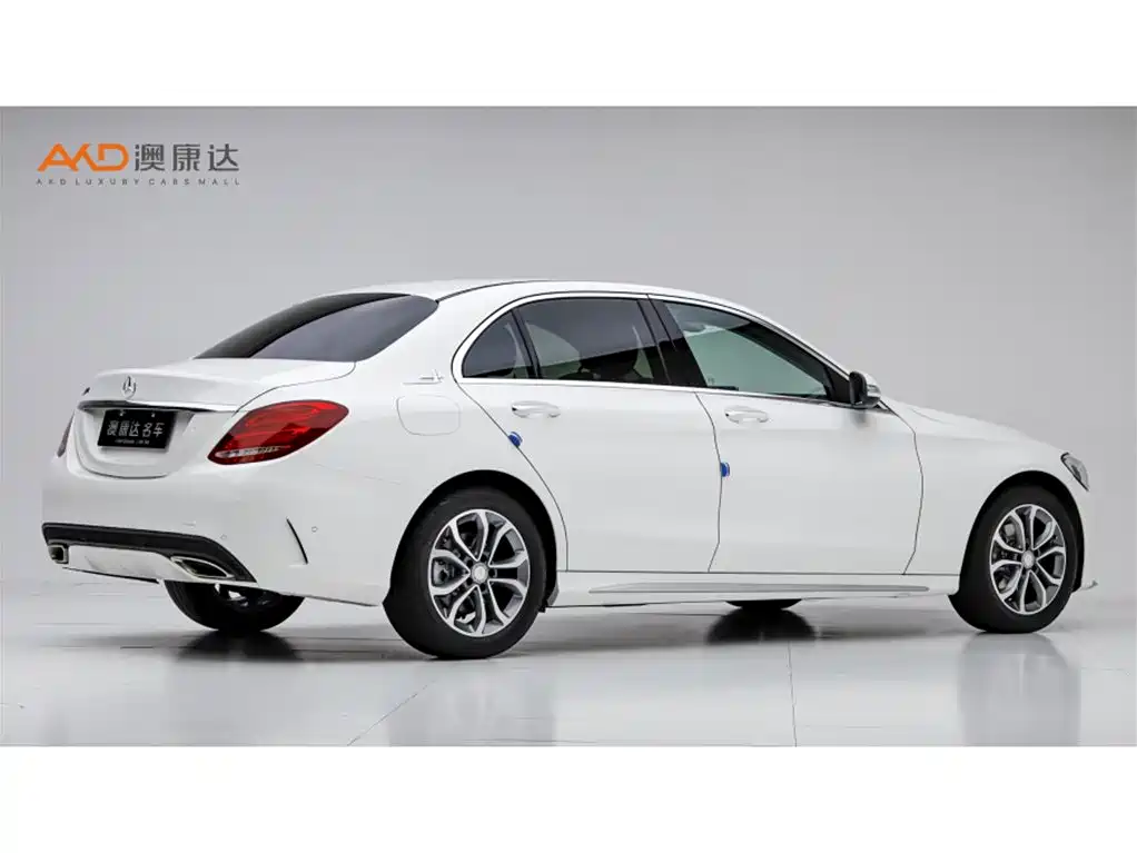 Mercedes-Benz C-Class 2016 C 180 L Sport фото 3