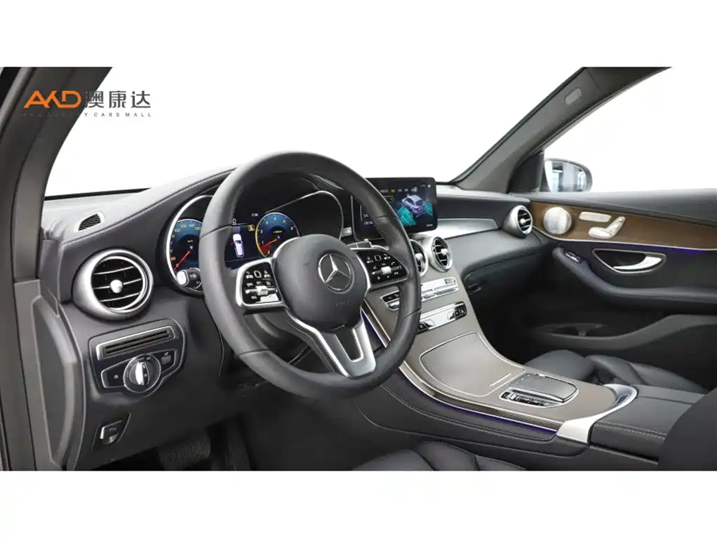 Mercedes-Benz GLC 2021 GLC 300 L 4MATIC Sporty фото 6