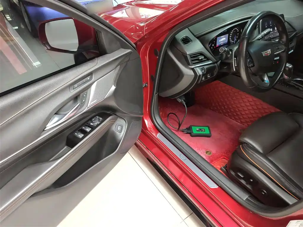 Cadillac CT4 2020 28T Elite фото 12