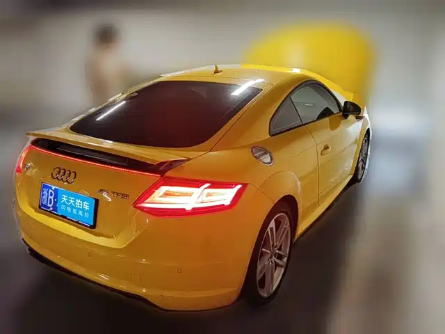 Audi TT 2015 TT Coupe 45 TFSI — фото 5