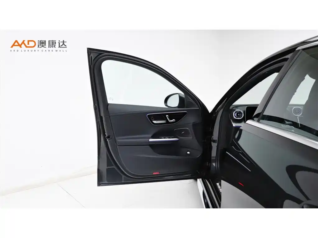 Mercedes-Benz C-Class 2024 Second Facelift C 260 L Sport фото 10