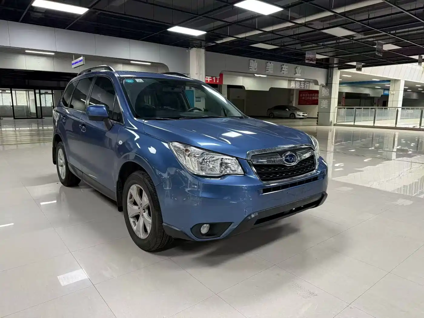 Subaru Forester 2014 2.5i Automatic Elite Edition фото 4