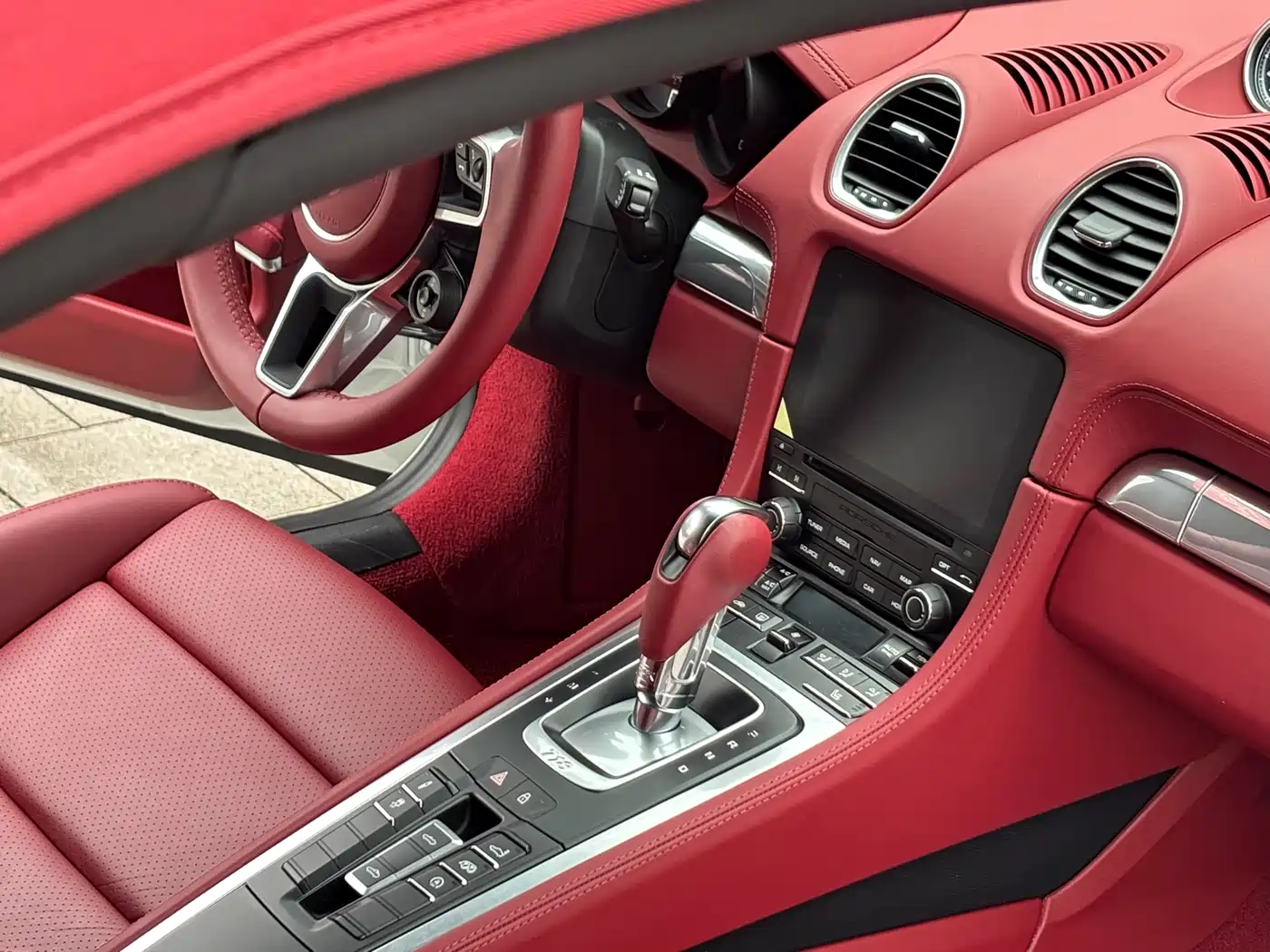 Porsche 718 2022 Boxster 2.0T фото 14