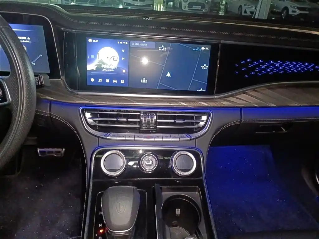 Hongqi H9 2020 2.0T Smart Connection Qi Xiang Edition фото 13