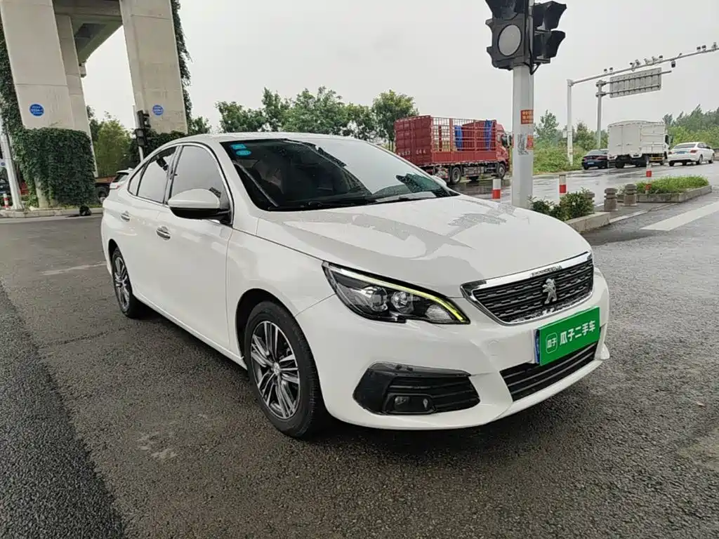 Peugeot 308 2018 2018 1.6L Auto Luxury Edition