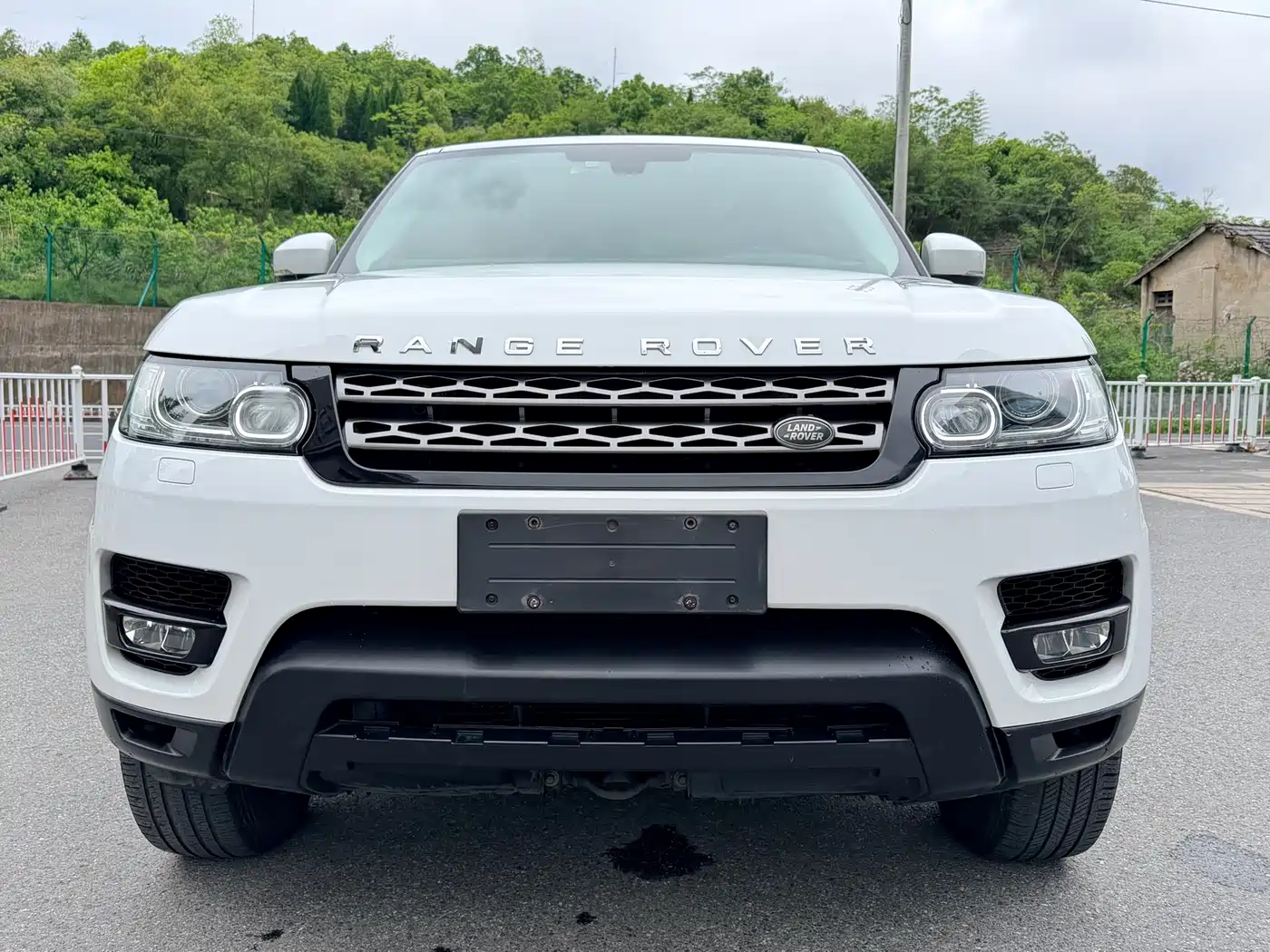 Land Rover Range Rover Sport 2016 Model 3.0 SC V6 SE фото 2
