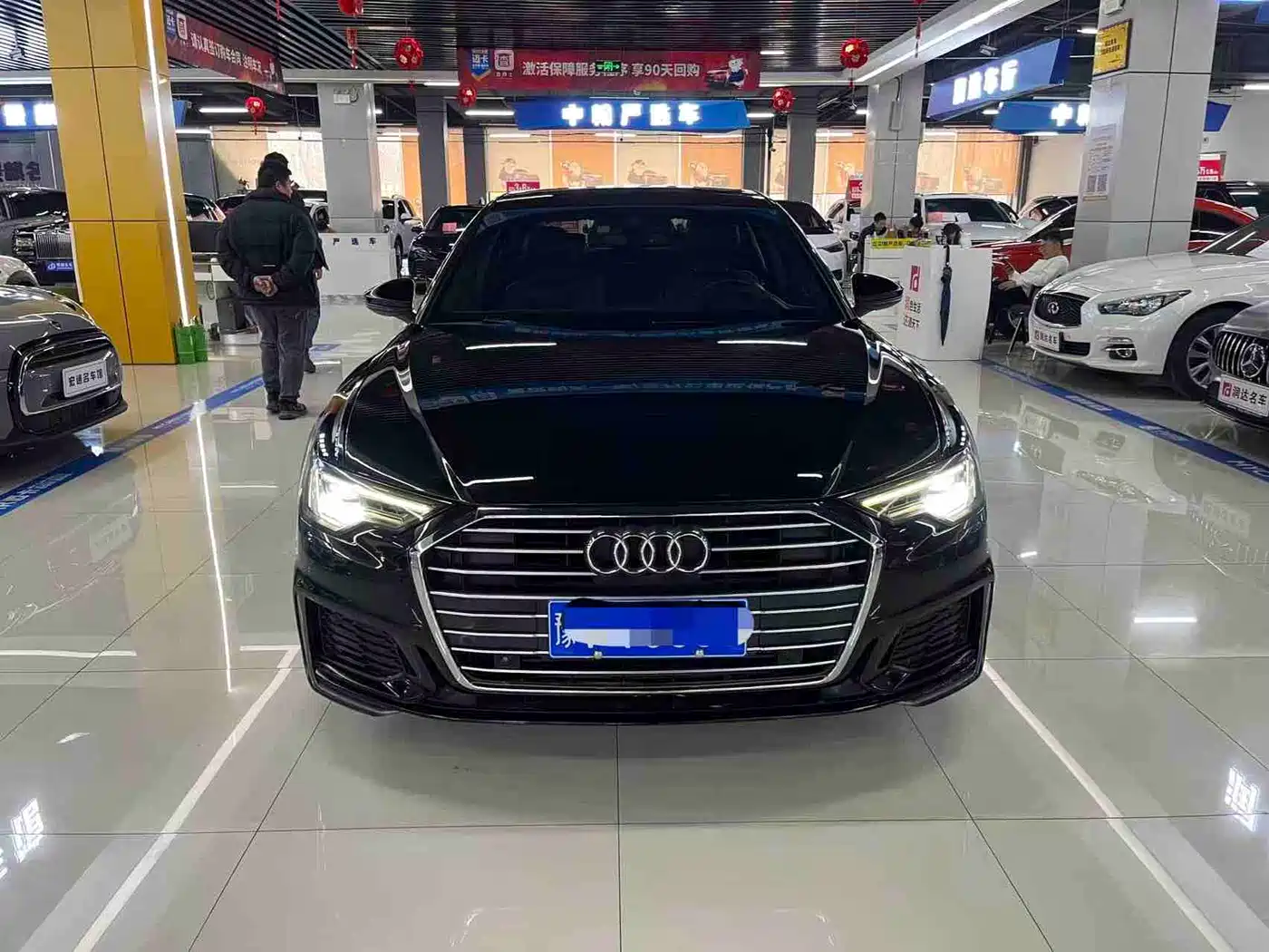 Audi A6L 2021 45 TFSI Exclusive Sport фото 2