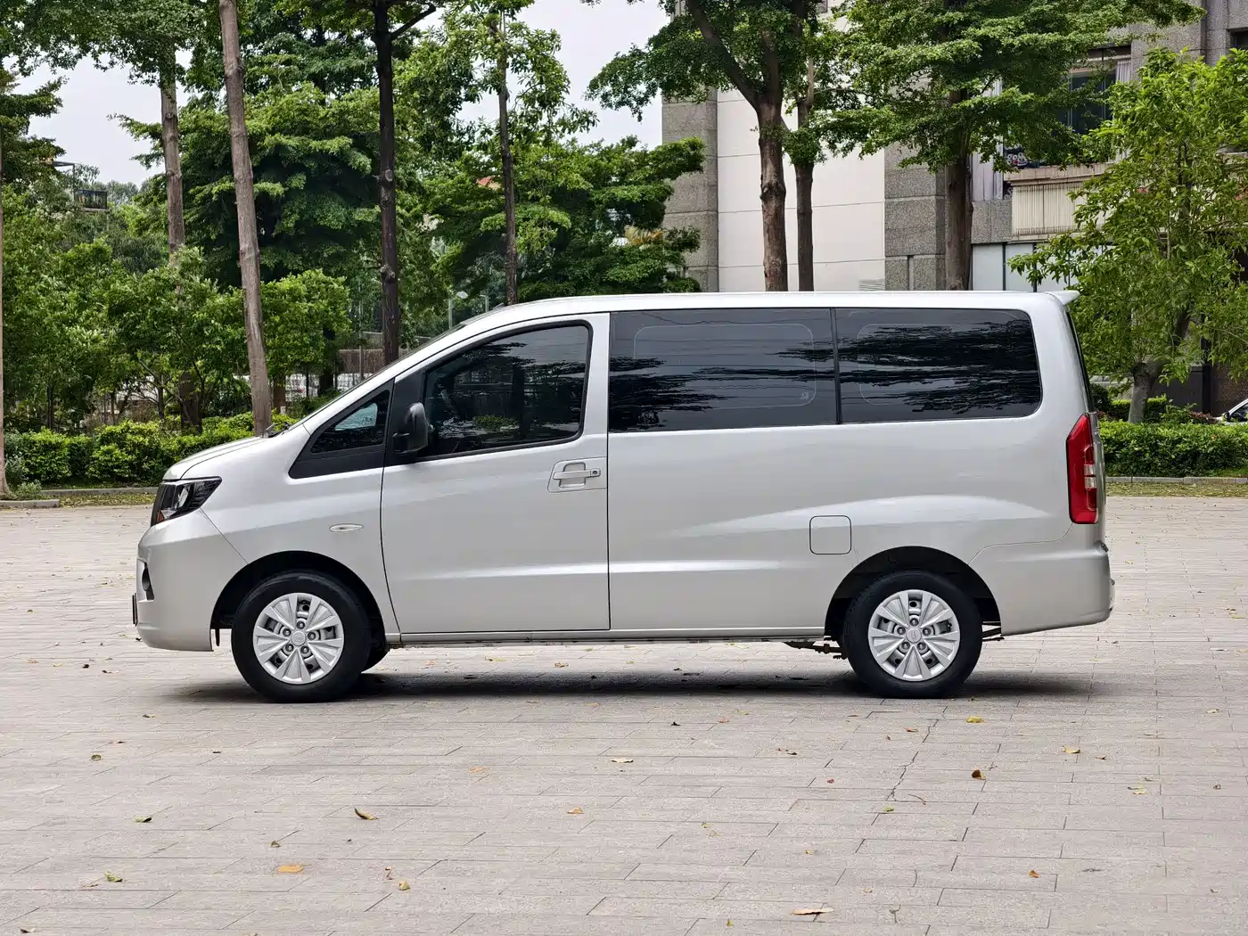 JAC Refine M3 2019 2019 1.6L Express Edition