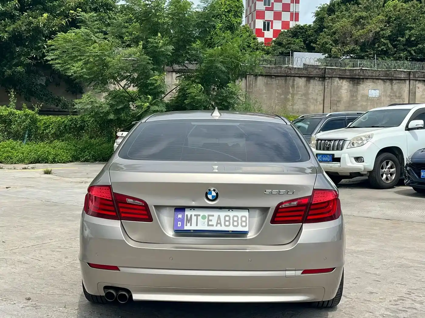 Фото 8 - BMW 5 Series