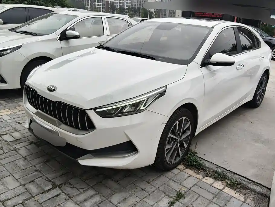 Photo 1 - Kia K3