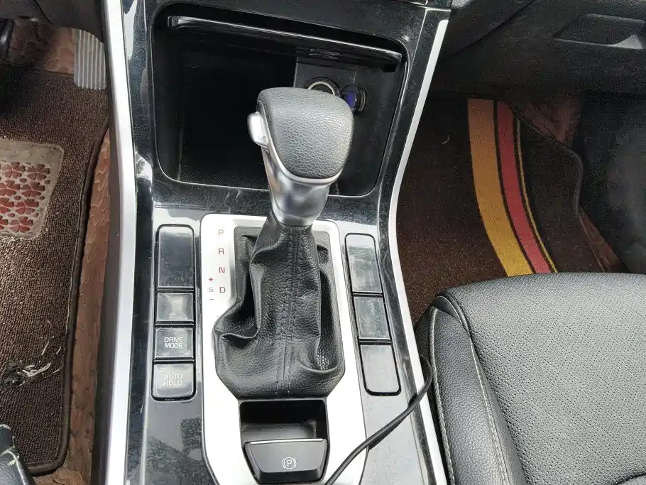 Photo 16 - Kia K3
