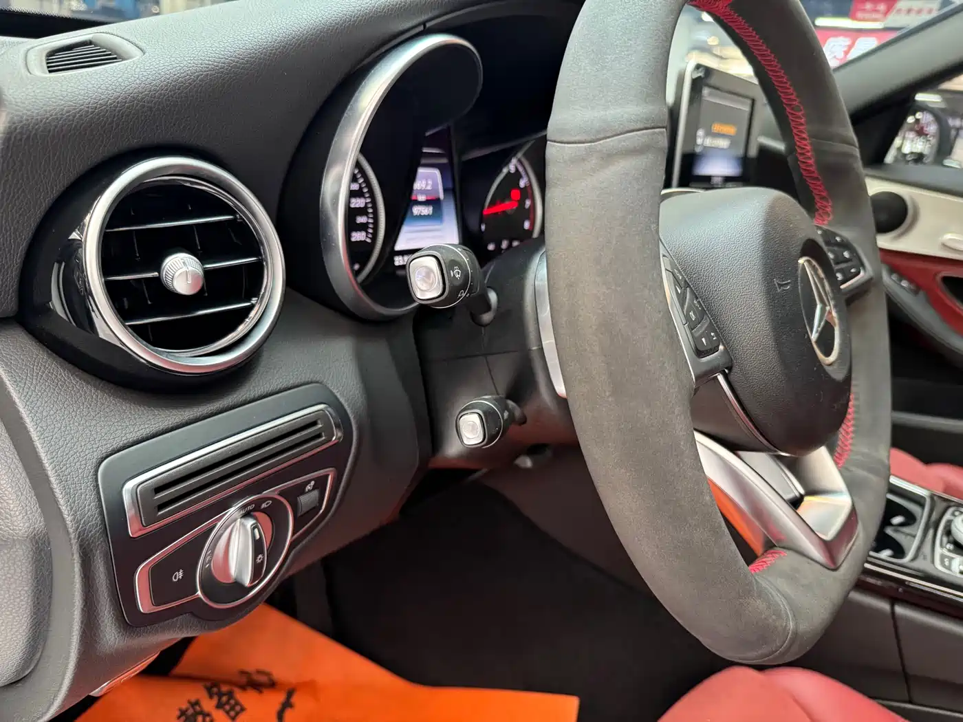 Mercedes-Benz C-Class 2017 Facelift C 200 Sport Edition фото 17