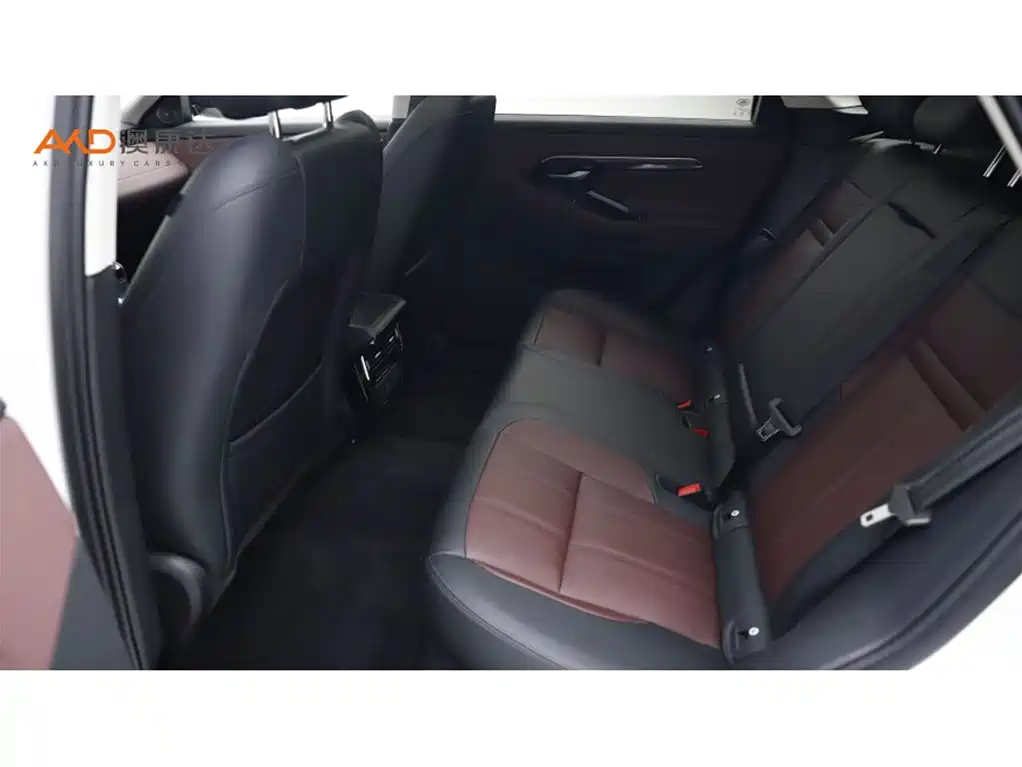 Land Rover Range Rover Evoque 2022 Facelift Range Rover Evoque L 249PS R-Dynamic Luxury фото 7