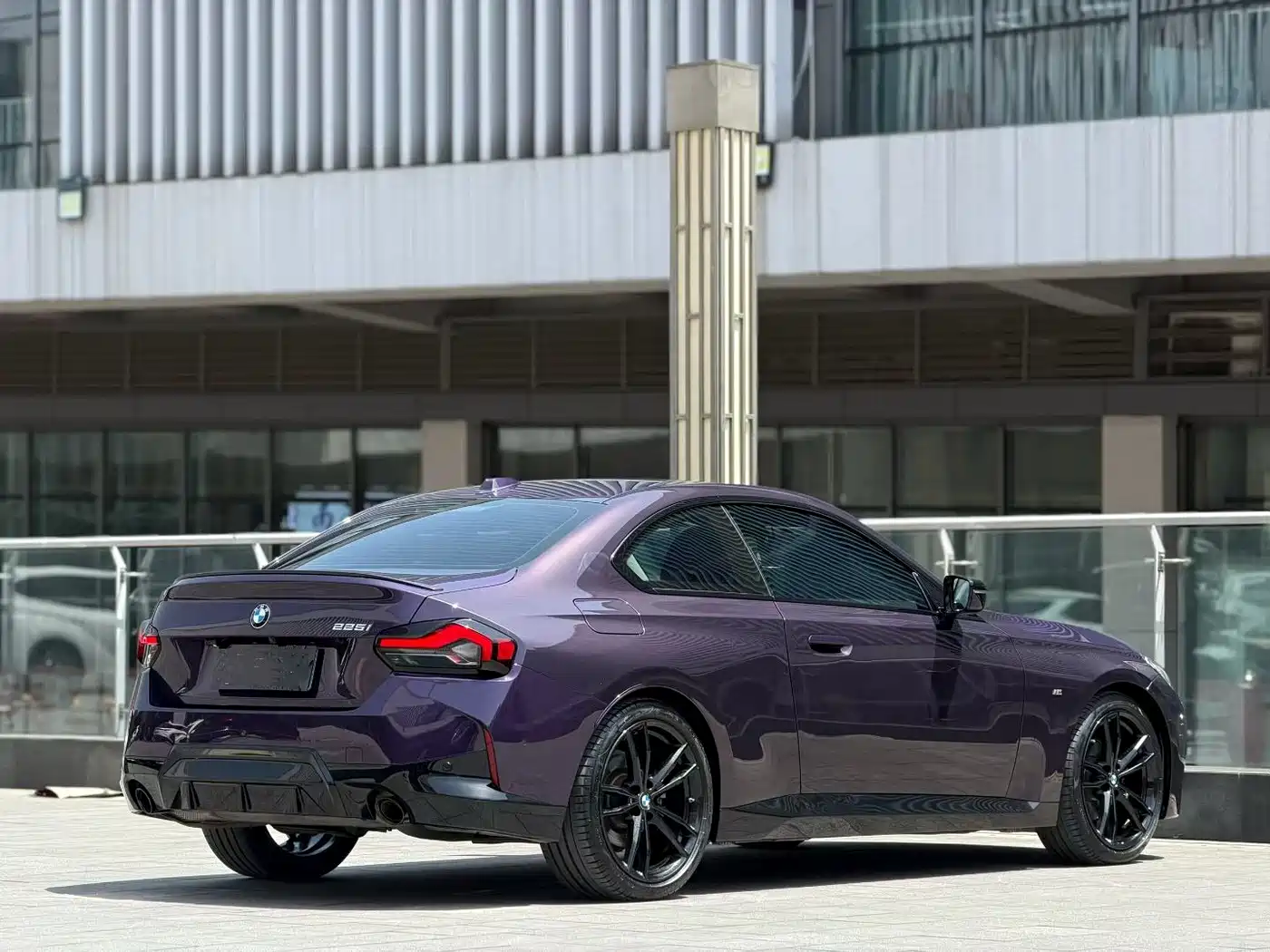 BMW 2 Series (Import) 2023 225i M Sport Black Night Package фото 8