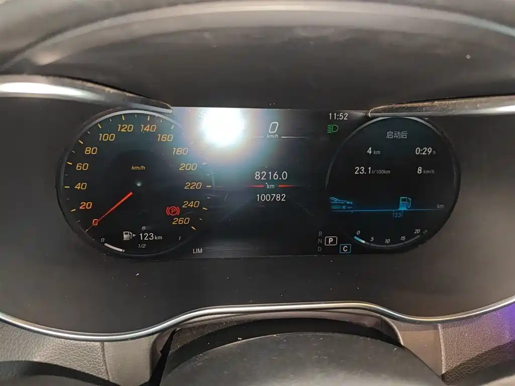 Mercedes-Benz GLC 2020 GLC 260 L 4MATIC Luxury фото 8