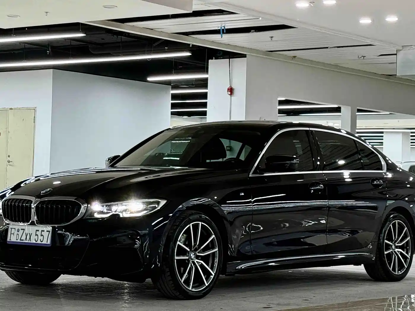 Фото 1 - BMW 3 Series