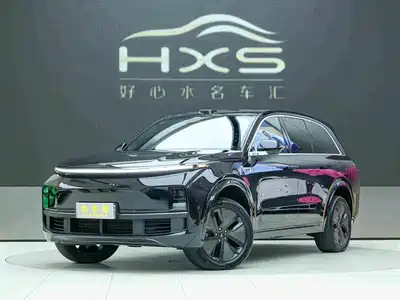 Li Auto L8