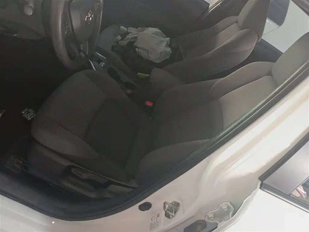 Toyota Levin 2022 Facelift TNGA 1.5L CVT Progressive Edition фото 12