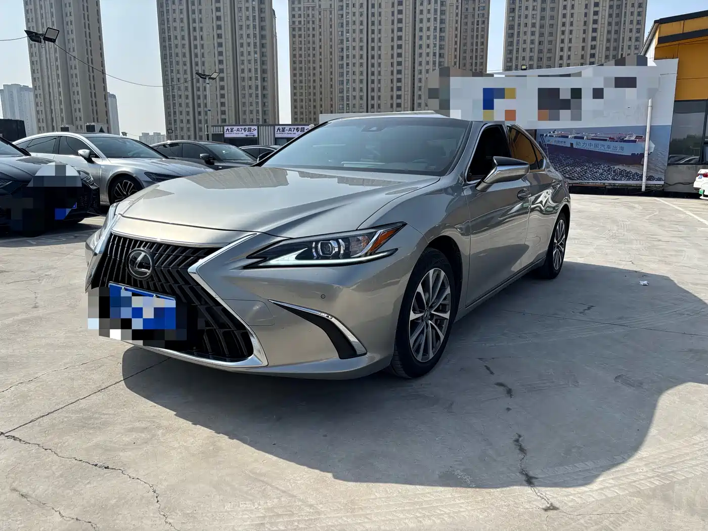LEXUS ES