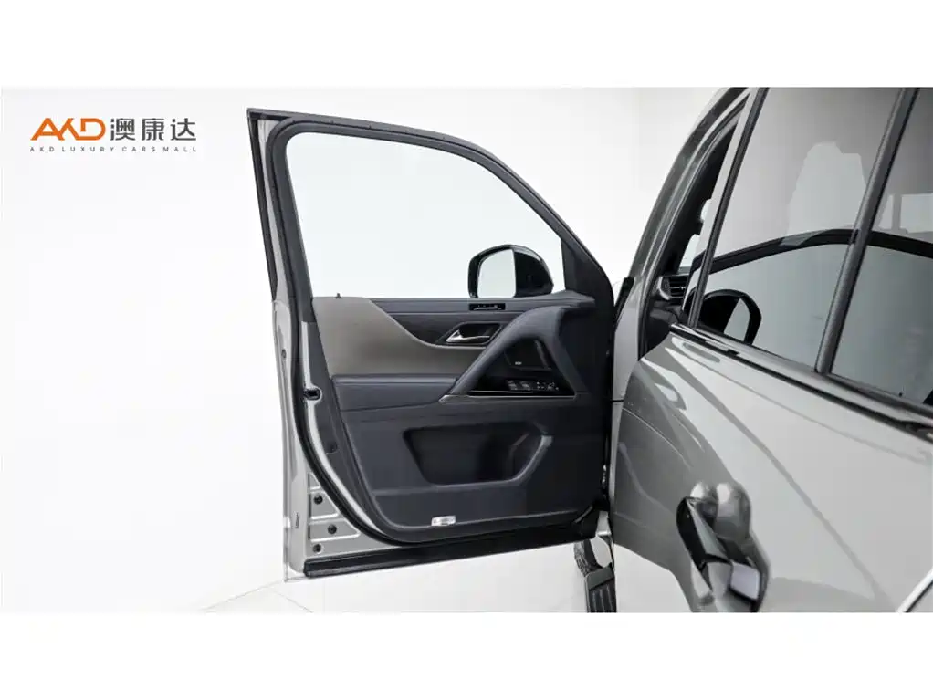 Lexus LX 2026 2025 700h OVERTRAIL Frontier Edition
