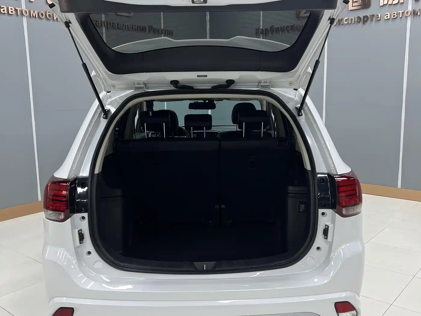 Mitsubishi Outlander 2021 2.0L FWD Comfort Edition 5-seater фото 10