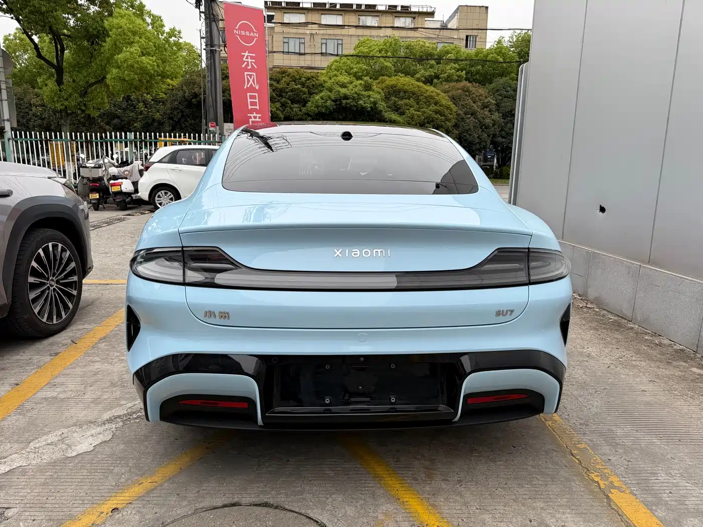 XIAOMI CAR XIAOMI SU7