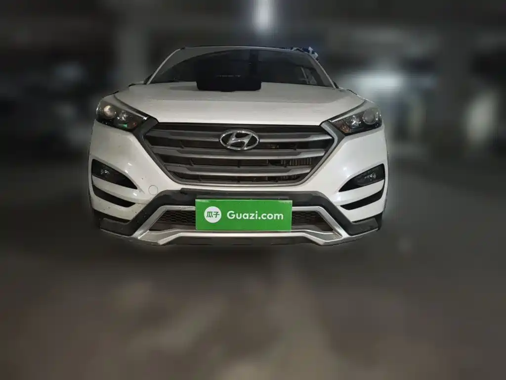 Hyundai Tucson 2015 1.6T Dual Clutch 2WD Smart фото 24