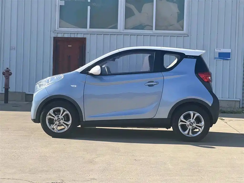 CHERY LITTLE ANT